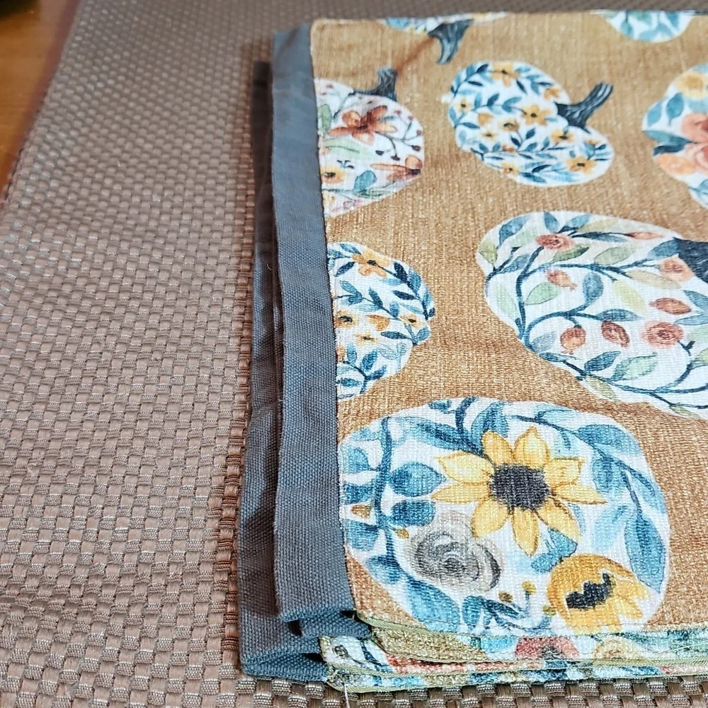 Nicole Miller Home Set Of Four Pleacemats Floral Pumpkins Fall Thanksgiving